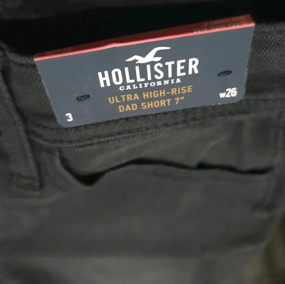 Hollister Ultra High-Rise Dad Short 7 in size 3 (waist 26) - Picture 6 of 7